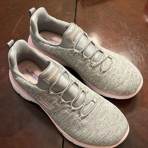 Sketchers memory foam walking shoes. 8.5